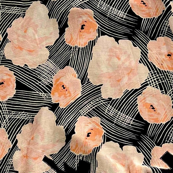 LINDA ALLARD for ELLEN TRACY SILK BLACK FLORAL SKIRT - Picture 5 of 13